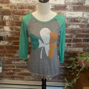 Zoe + Liv Irish Four Leaf Clover Three Quarter Sleeve Gray and Green Shirt XS